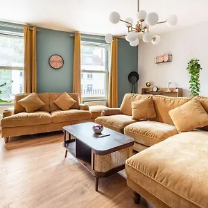 Harbourside Haven - Stylish Retreat In Hotwell - Free Parking Apartment